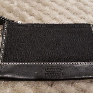 Black signature C Coach wallet